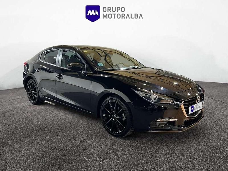 Negro Usado 2018 Mazda 3 Utilitario | 13.990 € (Un poco caro) - Imagen 1/4