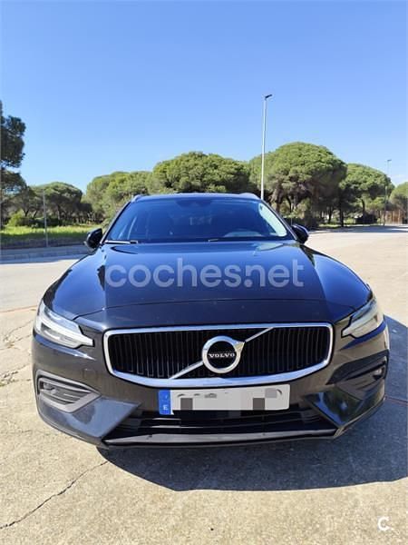 Begagnad Volvo V60 150 HK (110 kW) 2019 Svart Kombi