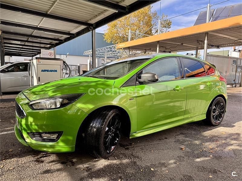 Usado Ford Focus Business Edition 125 CV (91 kW) 2017 Verde Berlina