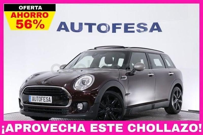Usado Mini Cooper D Clubman 150 CV (110 kW) 2019 Violeta / lila Familiar
