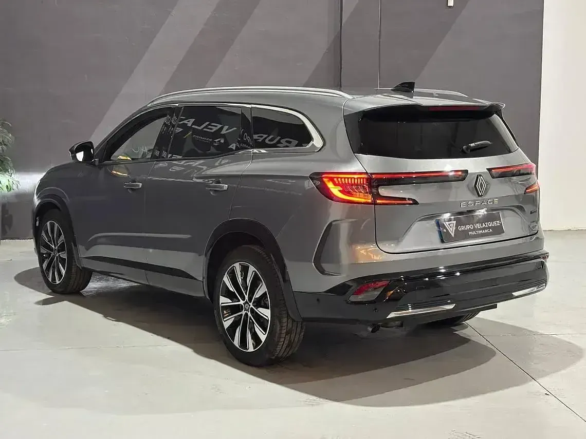 Usado Renault Espace Techno 200 CV (147 kW) 2025 Gris SUV