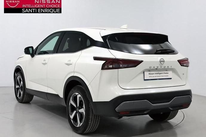 Usado Nissan Qashqai N-Connecta 159 CV (116 kW) 2024 Blanco SUV