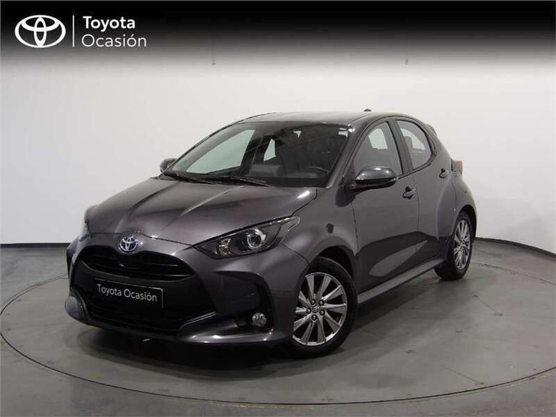 Usado 2024 Toyota Yaris Hybrid Active Utilitario | 21.000 € (Precio justo) - Imagen 1/4