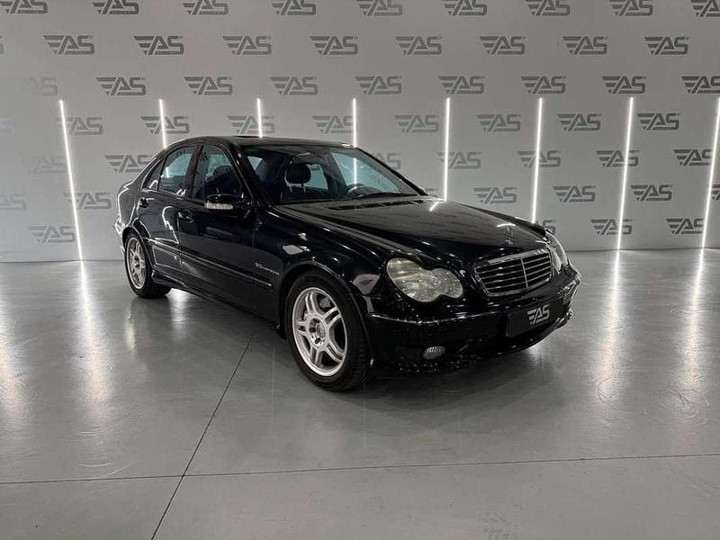 Usado Mercedes C32 AMG AMG 358 CV (263 kW) 2001 Negro Berlina