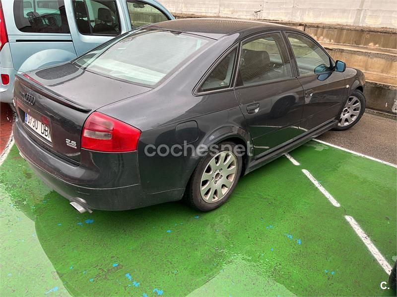 Usado Audi A6 193 CV (141 kW) 1998 Negro Berlina