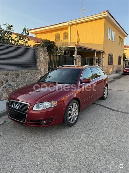 Usado Audi A4 140 CV (102 kW) 2007 Rojo Familiar
