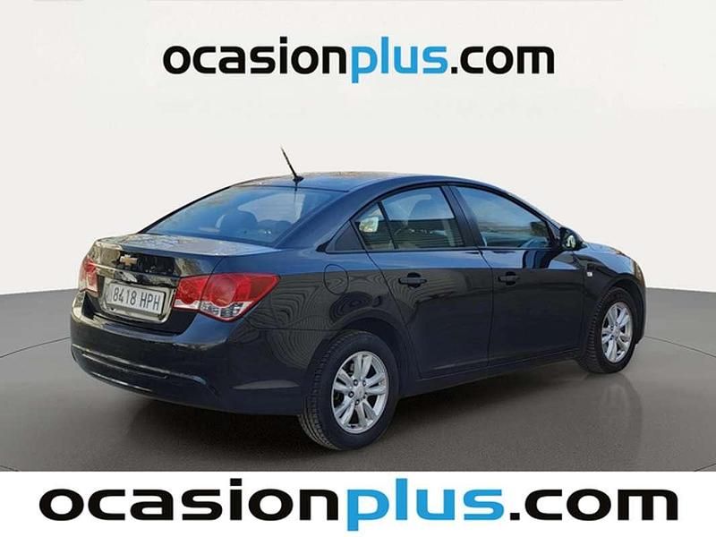 Usado Chevrolet Cruze LT 163 CV (119 kW) 2013 Negro Utilitario