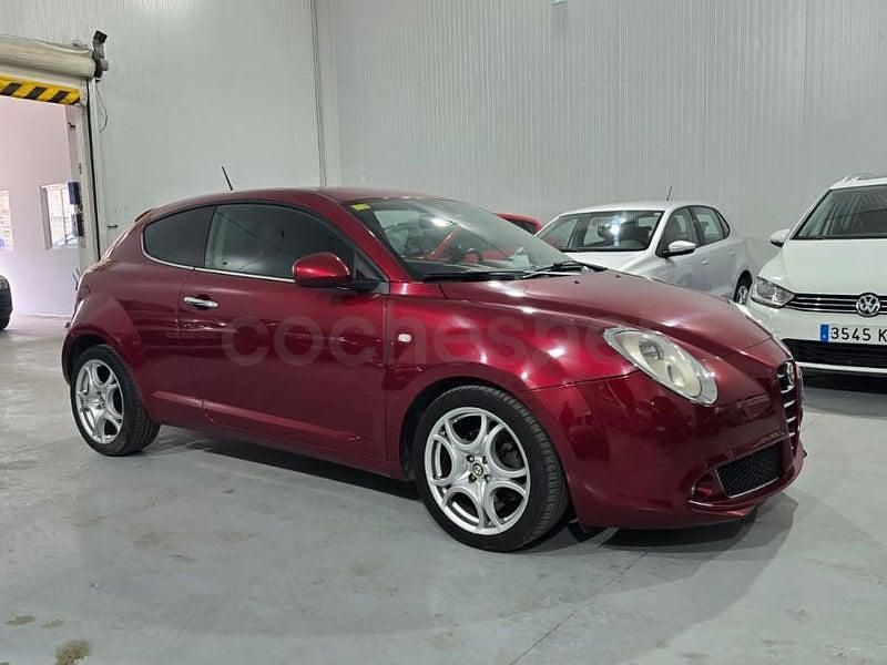 Usado Alfa Romeo MiTo Distinctive 135 CV (99 kW) 2012 Granate Utilitario