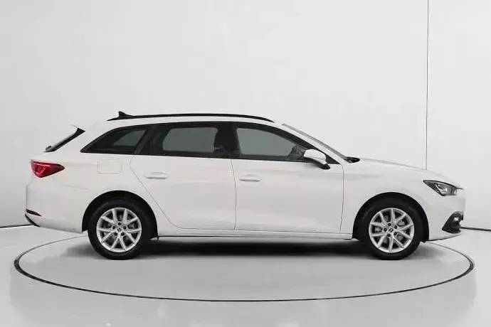 Usado Seat Leon Style 130 CV (95 kW) 2020