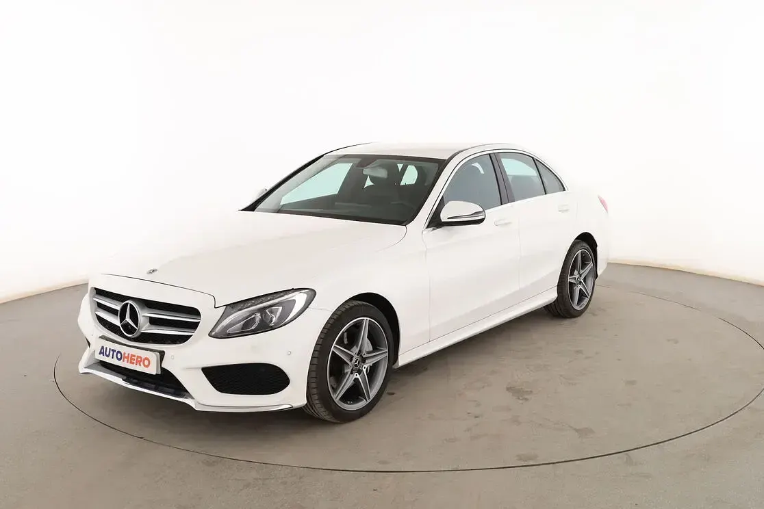 Usado Mercedes C220 AMG line 170 CV (125 kW) 2017 Berlina