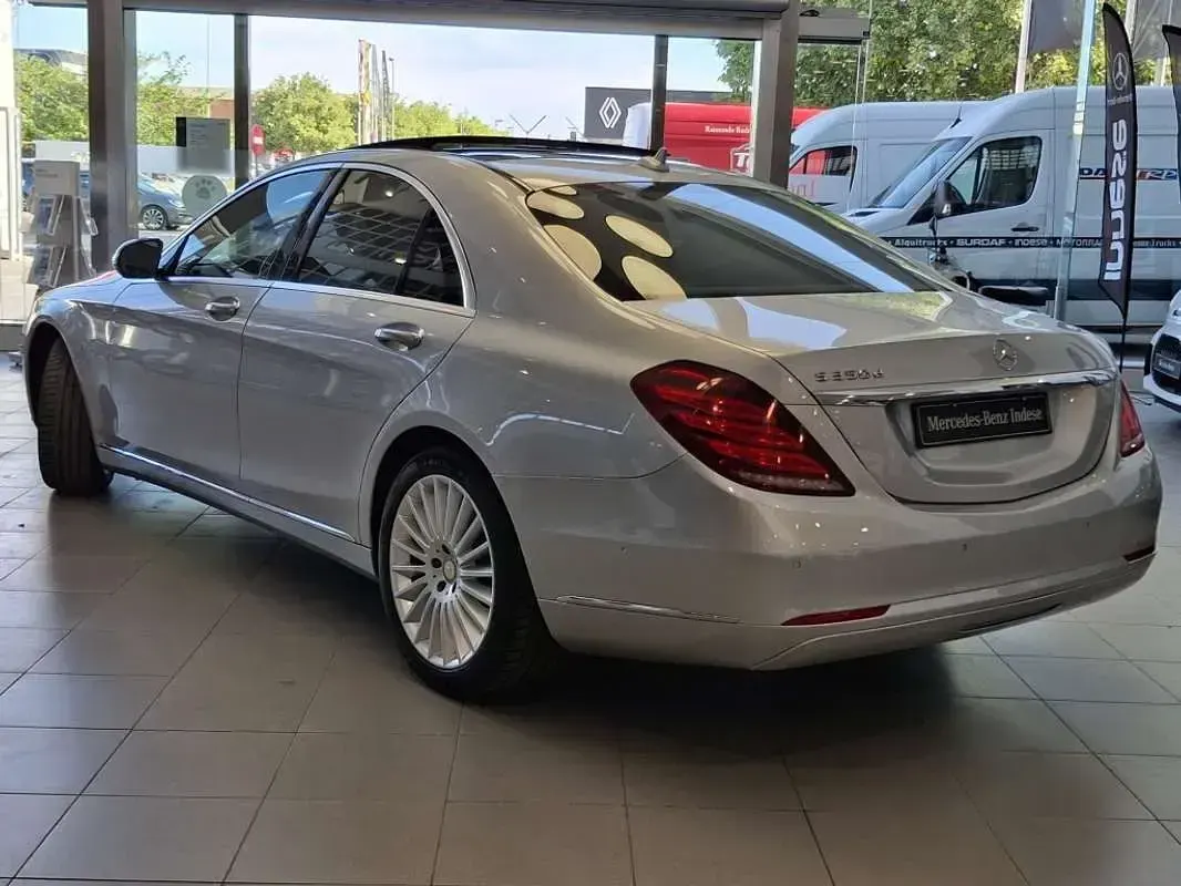 Usado Mercedes S350 258 CV (189 kW) 2017 Gris Berlina