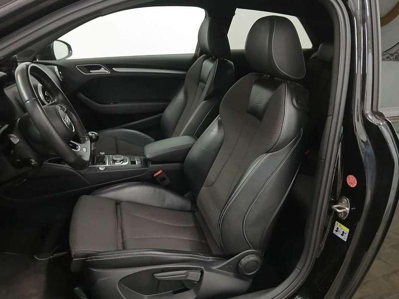 Usado Audi A3 Sportback Comfort 150 CV (110 kW) 2018 Negro Utilitario