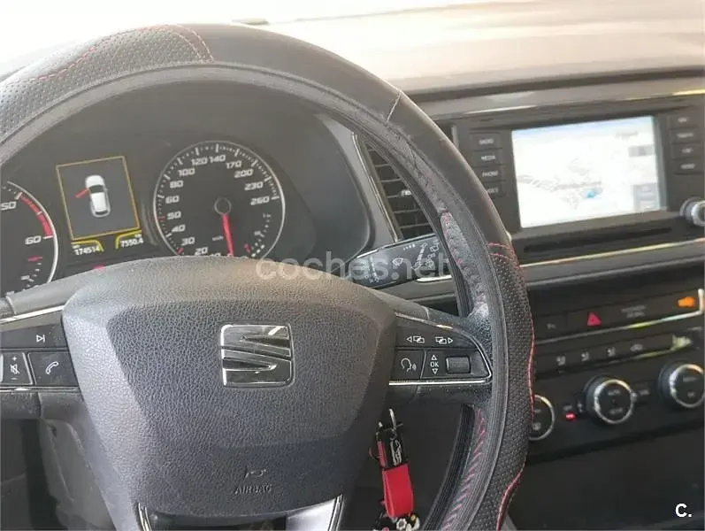 Usado Seat Leon SC FR 150 CV (110 kW) 2013 Blanco Utilitario