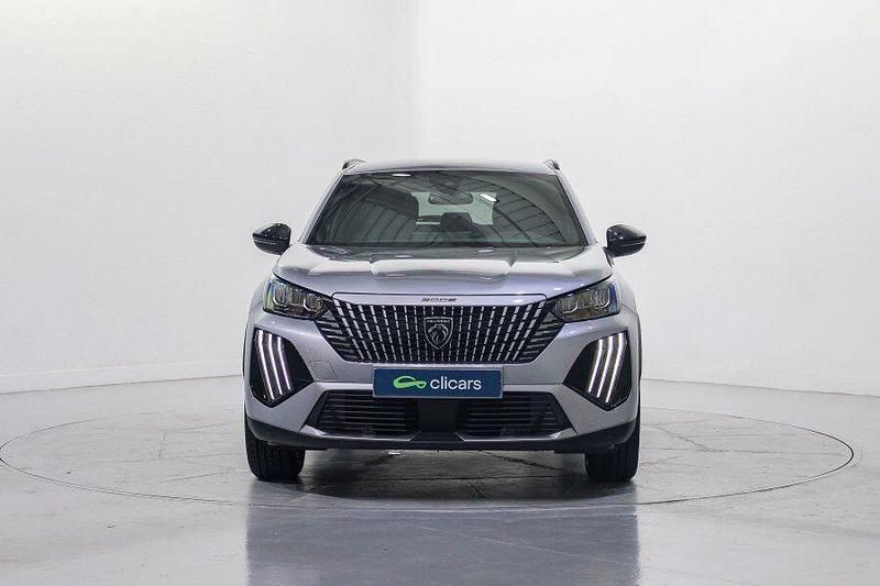 Usado Peugeot 2008 Allure 136 CV (100 kW) 2025 Gris / plata SUV