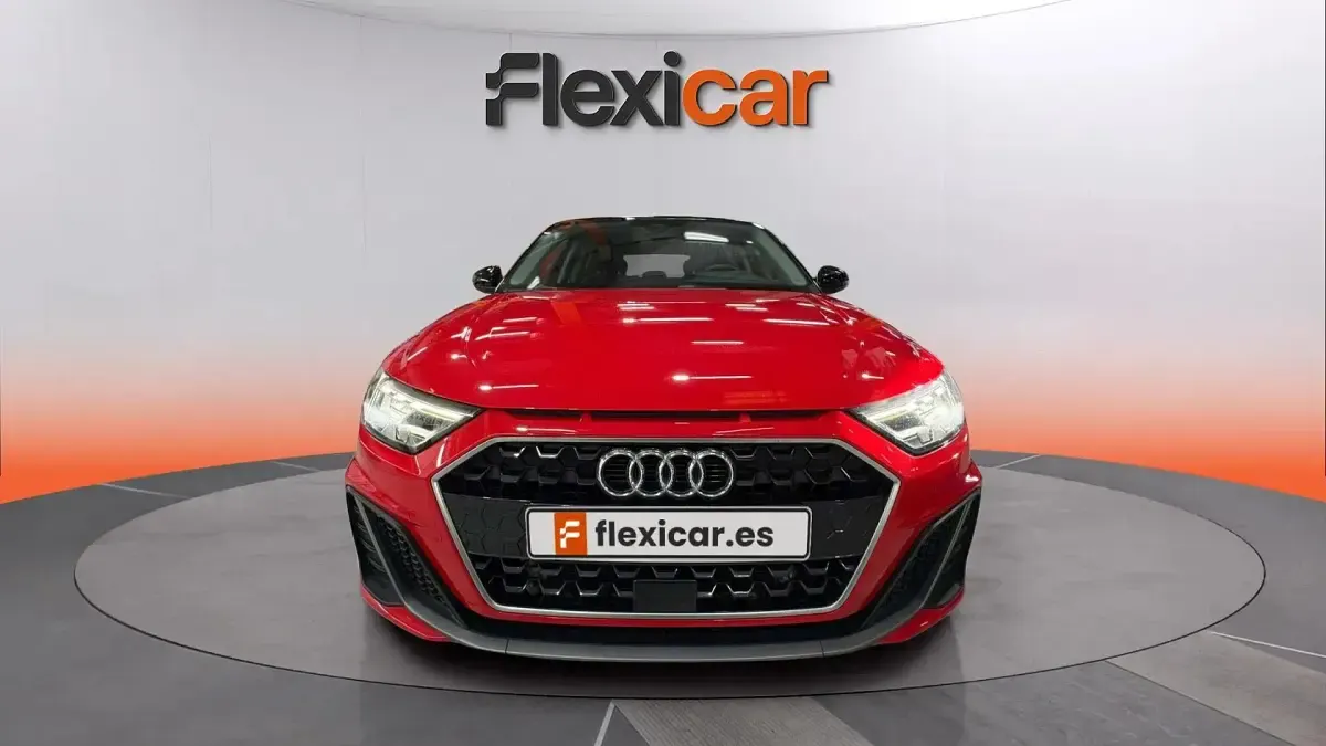 Usado Audi A1 Sportback Premium 116 CV (85 kW) 2019 Granate Utilitario