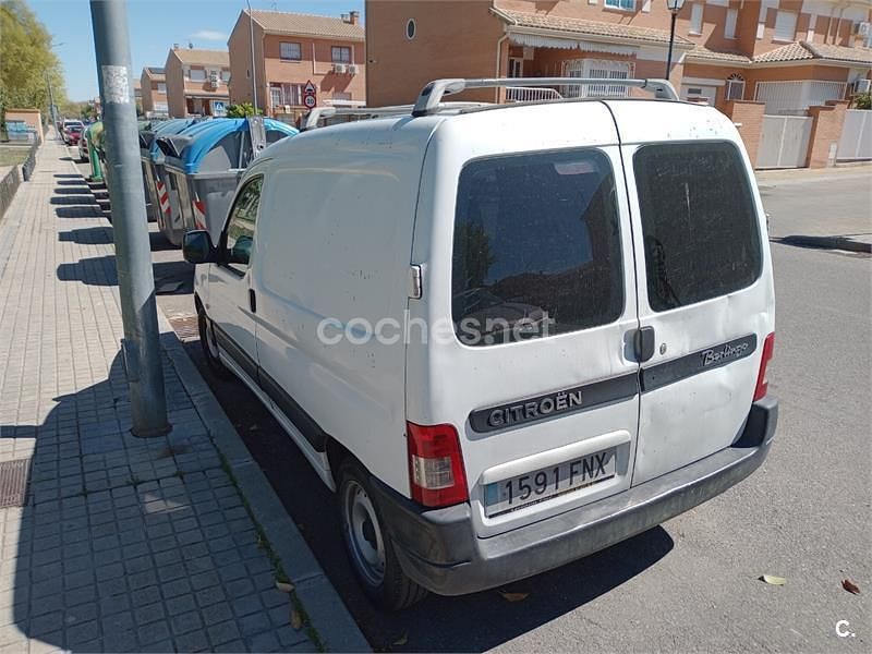 Usado Citroën Berlingo First 75 CV (55 kW) 2009 Blanco Monovolumen