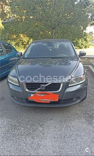 Gris / plata Usado 2008 Volvo S40 Kinetic Berlina | 3900 € (Precio justo) - Imagen 1/4