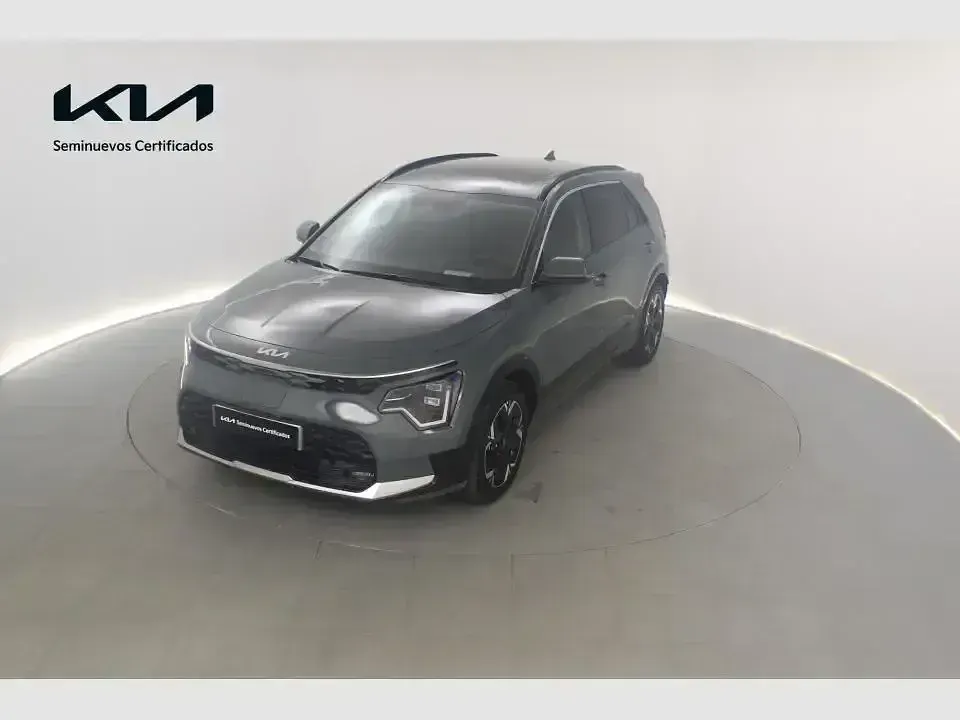 Usado Kia e-Niro 150 kW (204 CV) 2024 Verde SUV