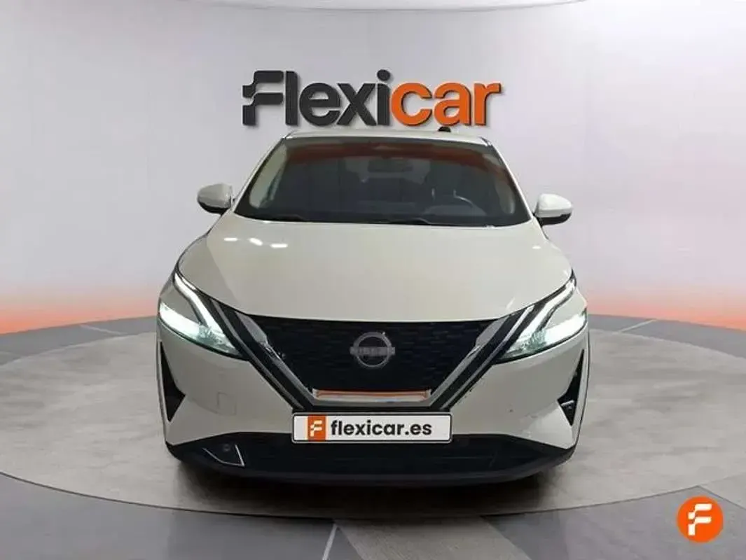Usado Nissan Qashqai N-Connecta 158 CV (116 kW) 2023 Blanco SUV