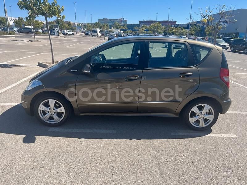 Marrón Usado 2010 Mercedes A180 Avantgarde Monovolumen | 5900 € (Buen precio) - Imagen 1/4