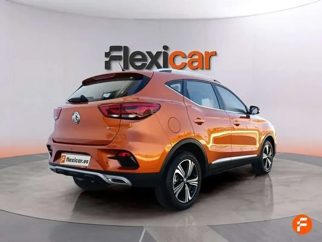 Usado MG ZS Comfort 116 CV (85 kW) 2025 Naranja SUV