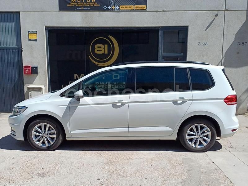 Blanco Usado 2018 VW Touran Advance Monovolumen | 10.999 € - Imagen 1/4