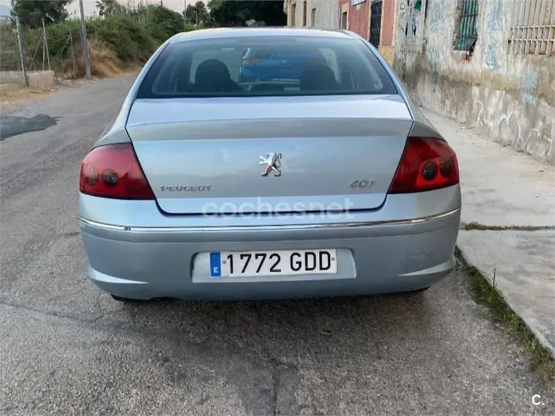 Usado Peugeot 407 Sport 136 CV (100 kW) 2008 Gris / plata Berlina
