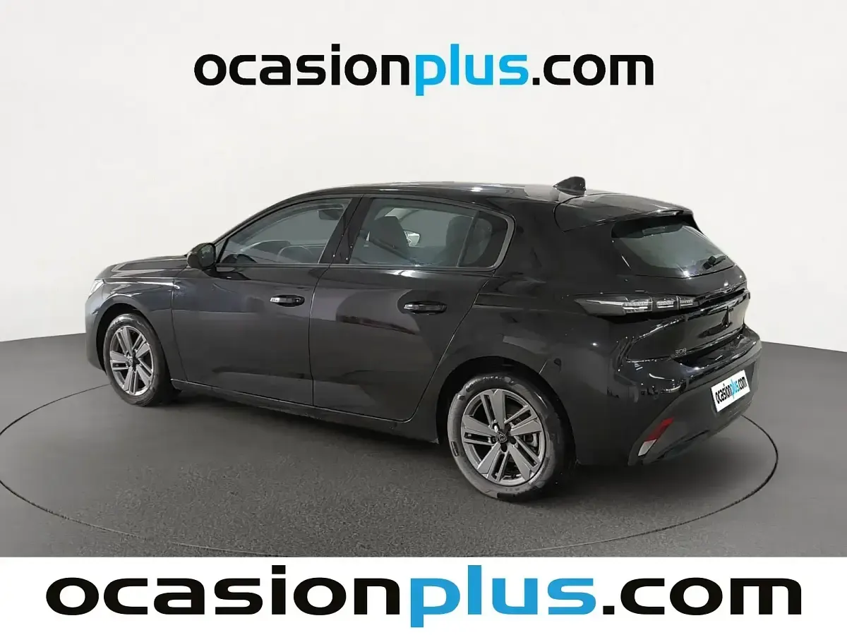 Usado Peugeot 308 Active 130 CV (95 kW) 2024 Negro Berlina
