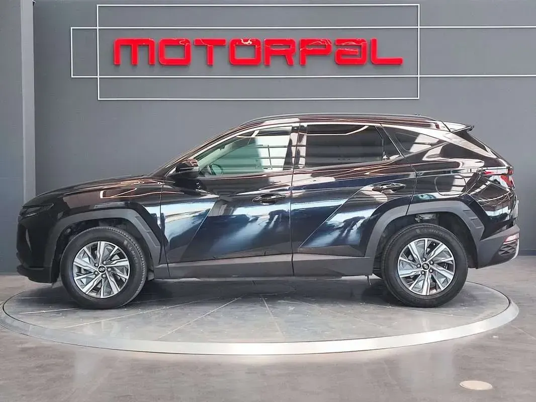 Usado Hyundai Tucson 230 CV (169 kW) 2022 Gris SUV