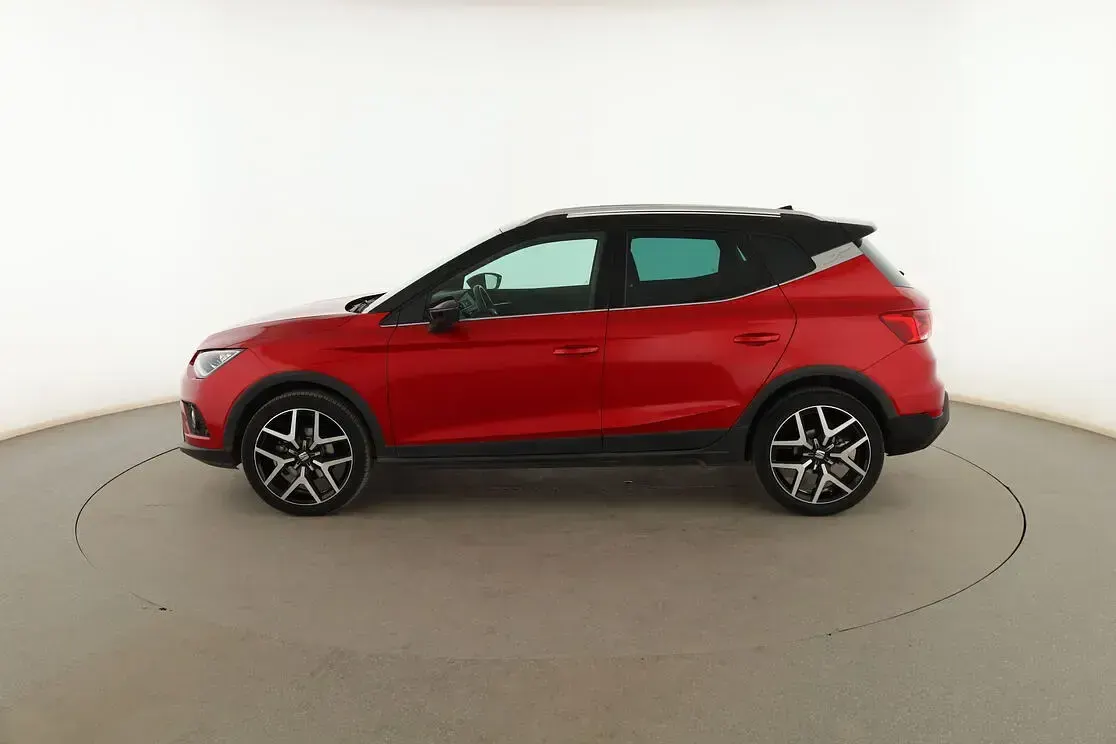 Usado Seat Arona FR 150 CV (110 kW) 2018 Rojo SUV