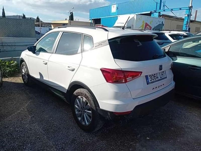 Usado Seat Arona Style 116 CV (85 kW) 2020 Blanco SUV