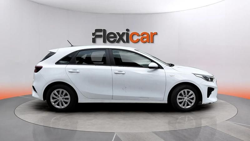 Usado Kia Ceed 120 CV (88 kW) 2020 Blanco Utilitario