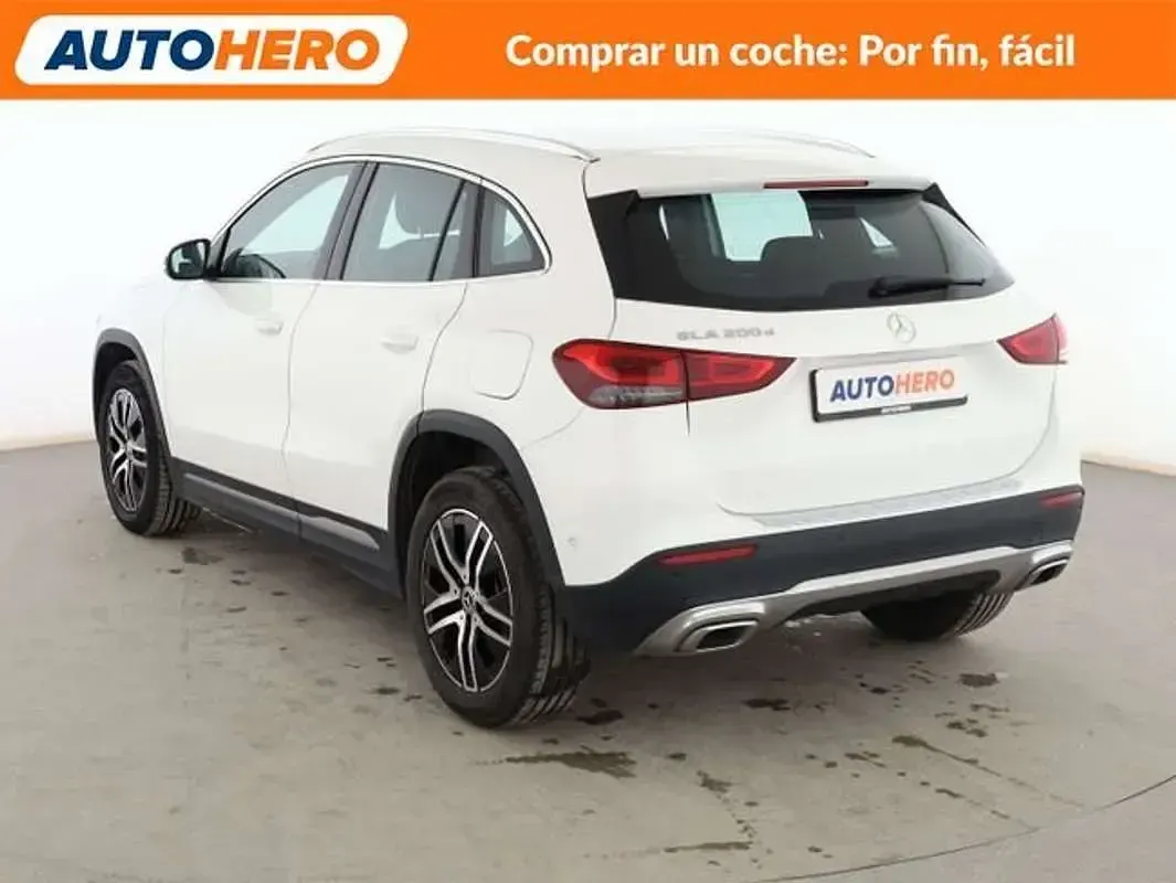 Usado Mercedes GLA200 Progressive 150 HP (110 kW) 2022 Branco SUV
