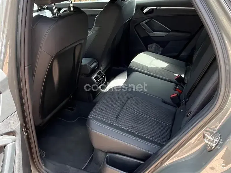 Usado Audi Q3 Sportback S-Line 245 CV (180 kW) 2022 Gris / plata SUV