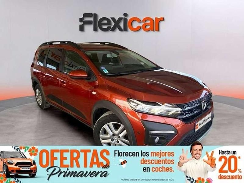 Usado Dacia Jogger Comfort 110 HP (80 kW) 2022 Laranja Monovolume