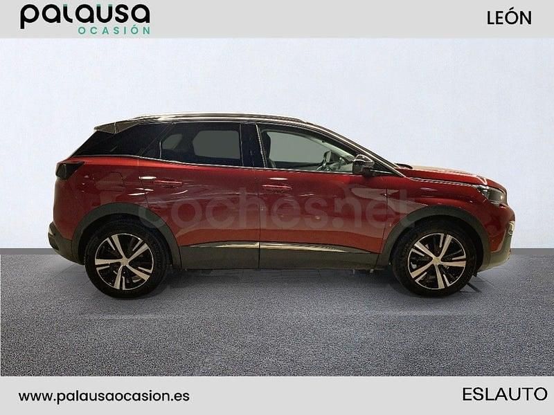 Usado Peugeot 3008 Allure 131 CV (96 kW) 2023 Rojo SUV