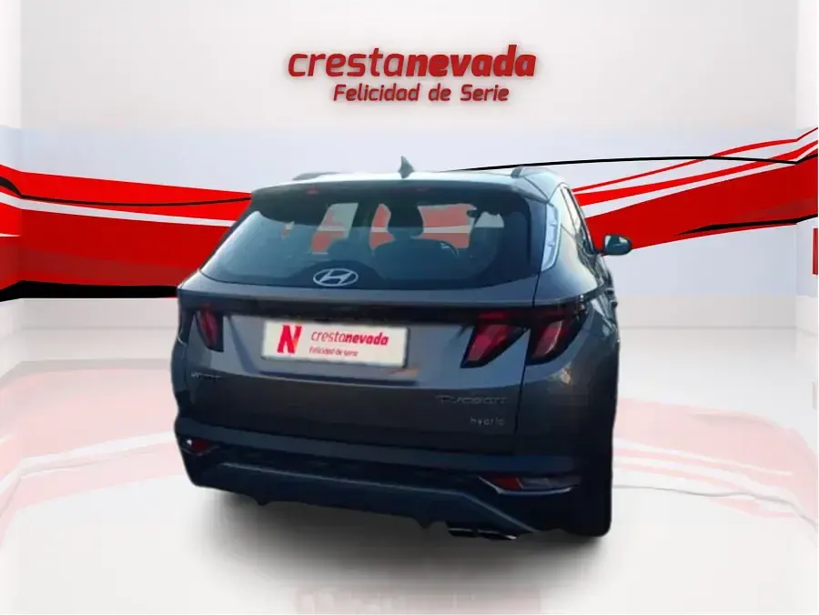 Usado Hyundai Tucson 230 CV (169 kW) 2022 Gris / plata SUV