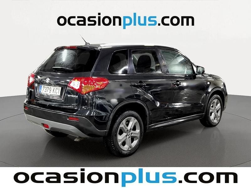 Usado Suzuki Vitara 120 CV (88 kW) 2017 Negro SUV