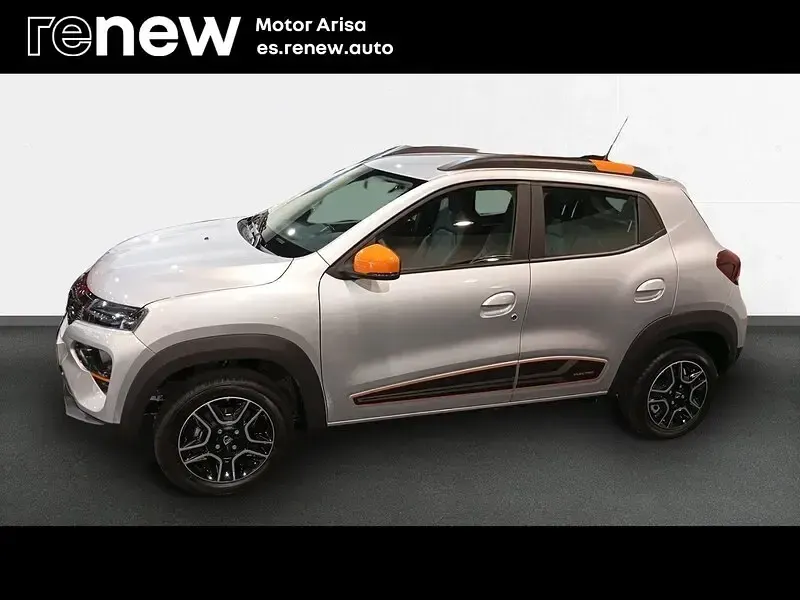 Usado Dacia Spring Comfort Plus 33 kW (45 CV) 2023 Gris Utilitario