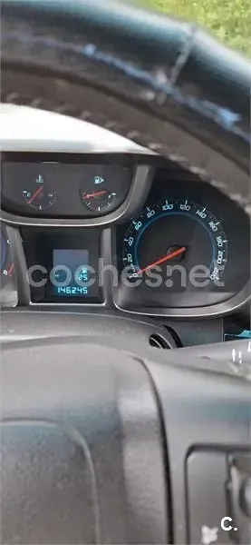 Usado Chevrolet Orlando LT 130 CV (95 kW) 2011 Gris / plata Monovolumen