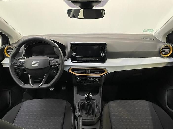 Usado Seat Ibiza Style 80 CV (58 kW) 2025 Gris Utilitario