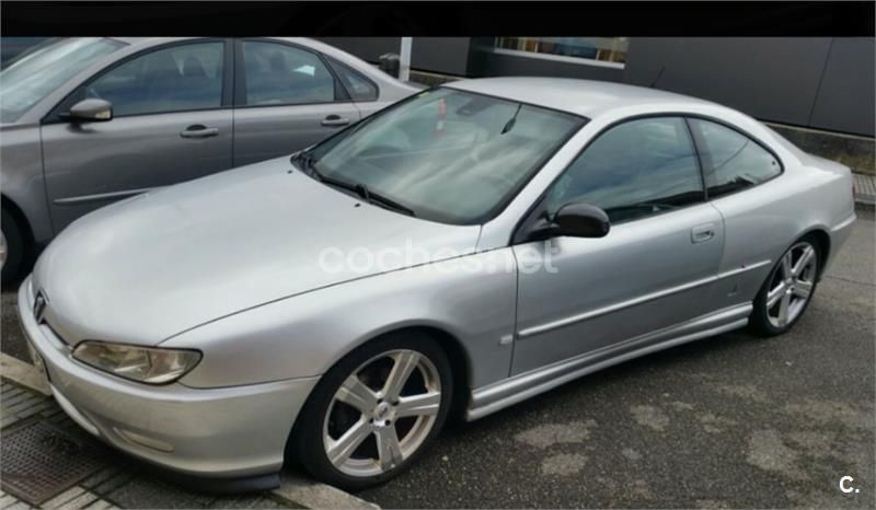 Gris / plata Usado 2000 Peugeot 406 Coupe Coupe | 1000 € - Imagen 1/4