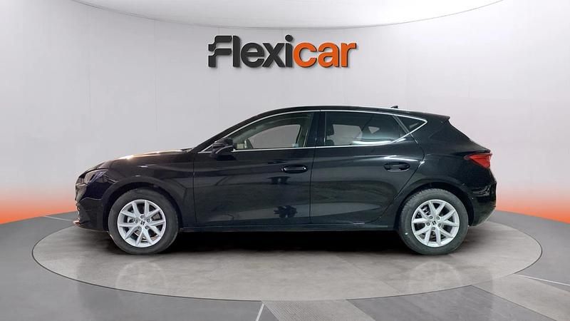 Usado Seat Leon FR 150 CV (110 kW) 2025 Negro Berlina