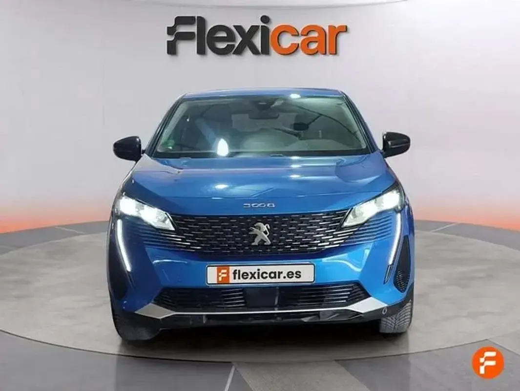 Usado Peugeot 3008 Allure 131 CV (96 kW) 2022 Azul SUV