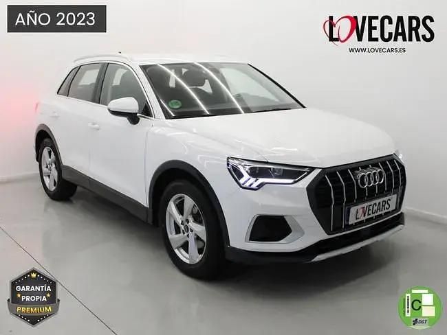 Begagnad Audi Q3 Advanced Plus 150 HK (110 kW) 2023 Vit SUV