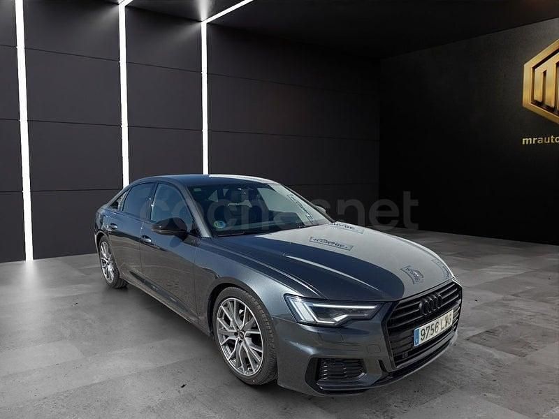 Usado Audi A6 204 CV (150 kW) 2022 Gris / plata Berlina