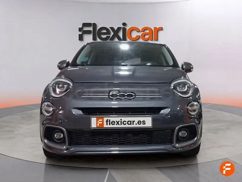 Usado Fiat 130 Club 129 CV (94 kW) 2023 Gris / plata SUV