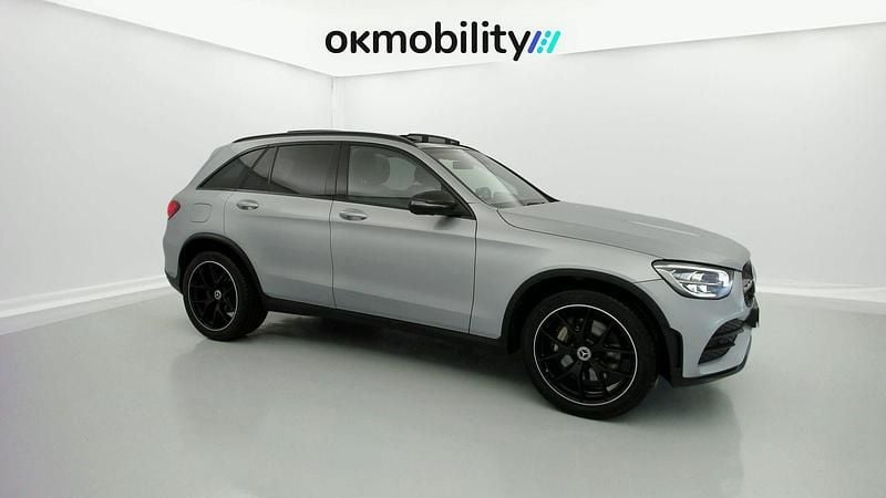 Usado Mercedes GLC300 AMG line Plus 245 CV (180 kW) 2022 Plata hightech