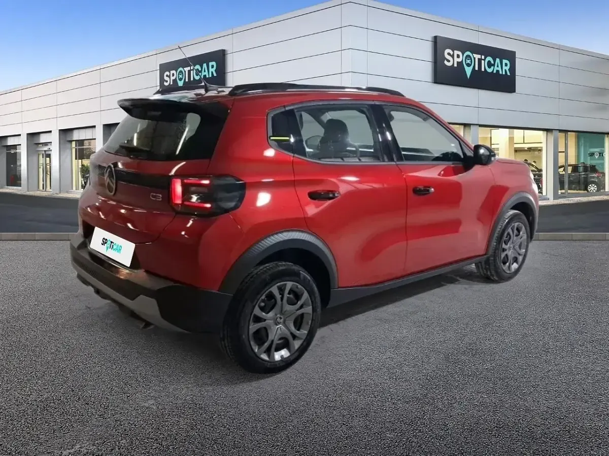 Usado Citroën C3 Business Class 110 CV (80 kW) 2025 Rojo SUV