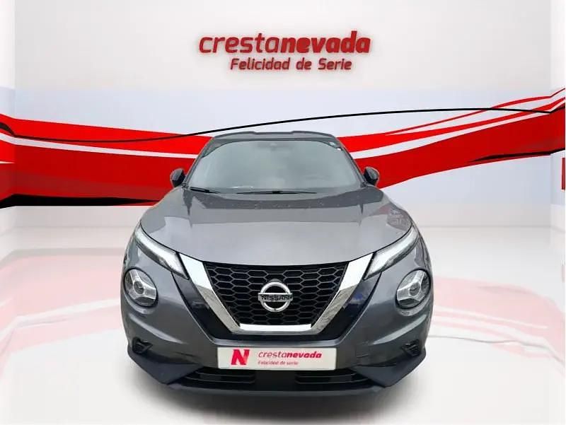 Usado Nissan Juke N-Connecta 114 CV (83 kW) 2021 Gris SUV